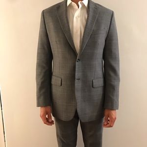 Men’s Banana Republic, tailor fit suit